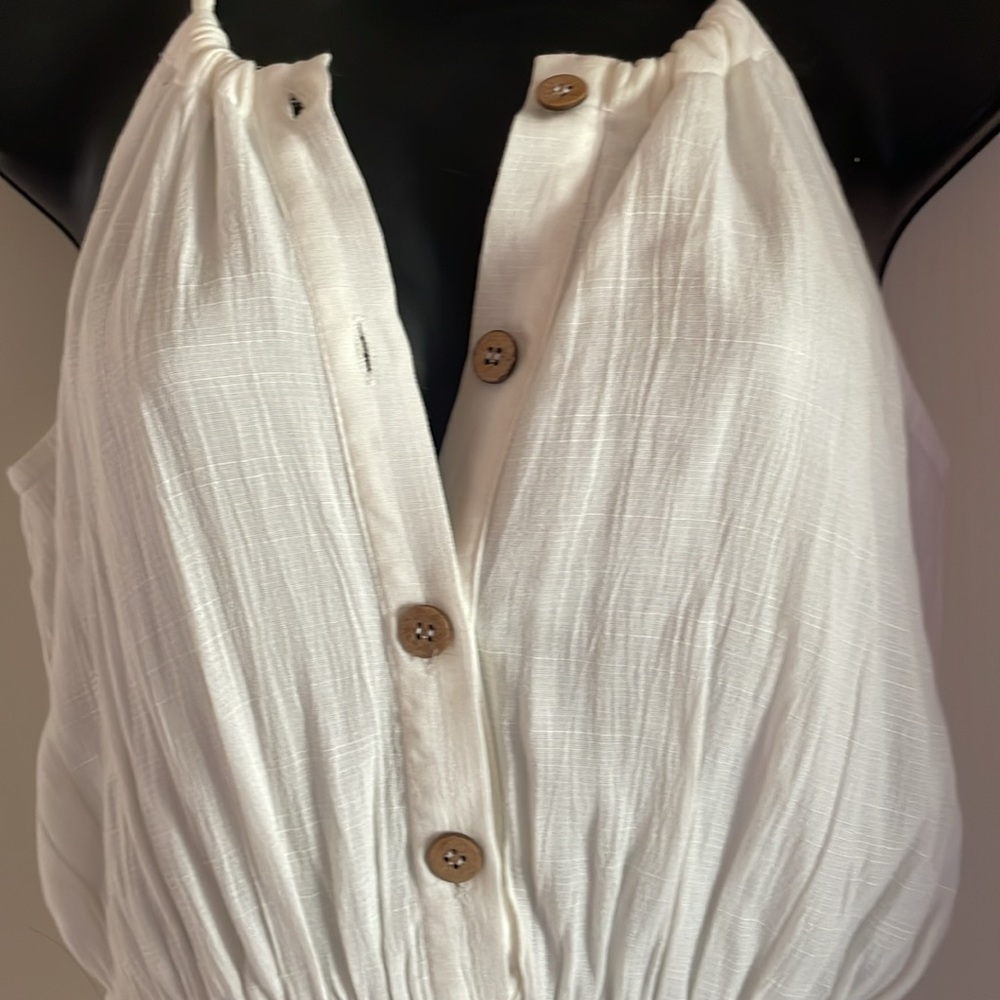 Wishlist, small white summer‎ dress wooden accent buttons, functionable. NWT.